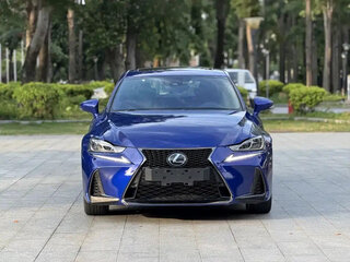 2019 Lexus IS 300 III Рестайлинг, синий, 3865008 рублей, вид 2