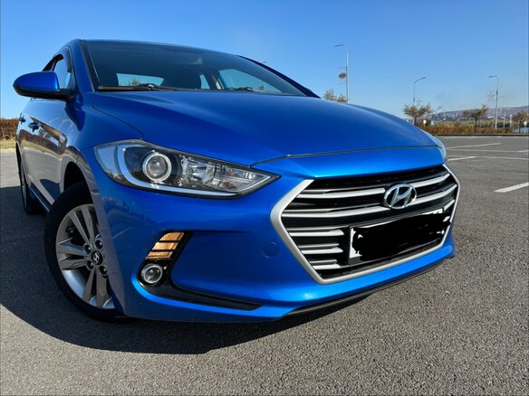 2016 Hyundai Elantra VI (AD), синий, 1320000 рублей - вид 22