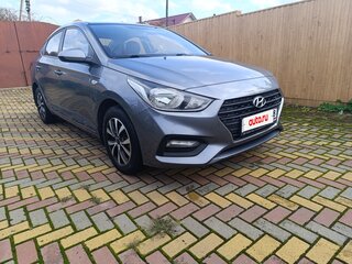 2017 Hyundai Solaris II, серый, 1300000 рублей, вид 2
