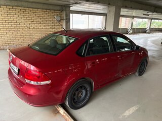 2012 Volkswagen Polo V, красный, 700000 рублей, вид 4