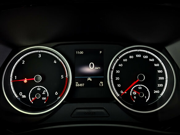 2021 Volkswagen Multivan T6 Рестайлинг, чёрный, 5685000 рублей - вид 13