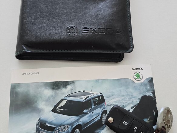 2012 Skoda Yeti I, серый, 790000 рублей - вид 10