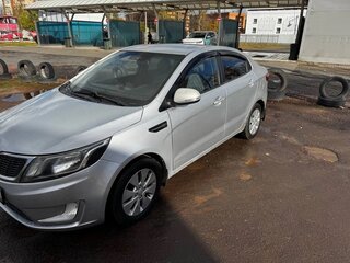 2011 Kia Rio 5-speed III, серебристый, 490000 рублей, вид 5