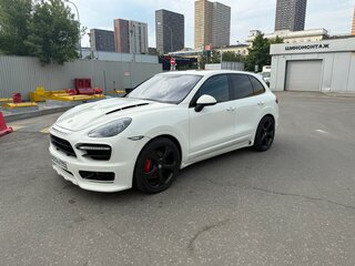2011 Porsche Cayenne Diesel II (958), белый, 2650000 рублей, вид 1