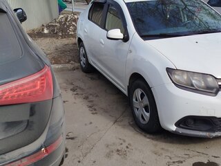 2017 Renault Logan II, серый, 495000 рублей, вид 3