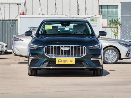 2026 Geely Emgrand III, зелёный, 1866006 рублей, вид 3