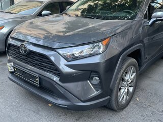2019 Toyota RAV4 V (XA50), серый, 3000000 рублей, вид 2