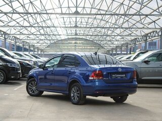 2019 Volkswagen Polo V Рестайлинг, синий, 1345000 рублей, вид 3