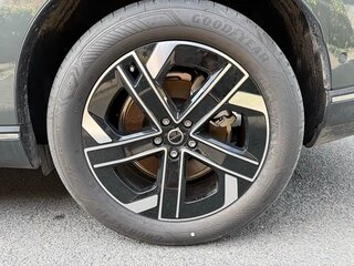 2026 Volvo XC70 III, серый, 5960055 рублей, вид 5