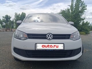 2014 Volkswagen Polo V, белый, 770000 рублей, вид 2