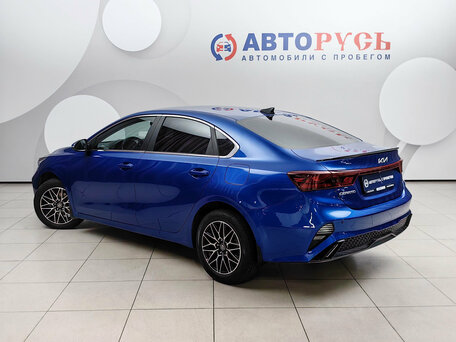 2022 Kia Cerato IV Рестайлинг, синий, 2075000 рублей, вид 2