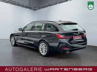 2023 BMW 3 серии 318d VII (G2x) Рестайлинг, чёрный, 2709000 рублей, вид 3
