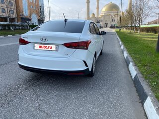 2019 Hyundai Solaris II, белый, 1170000 рублей, вид 4