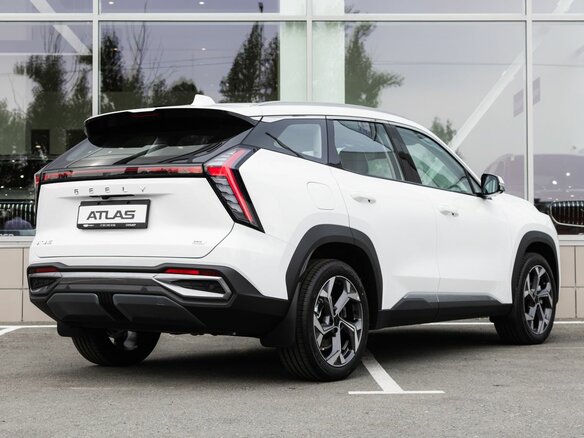 2026 Geely Atlas II, белый, 3870990 рублей - вид 2