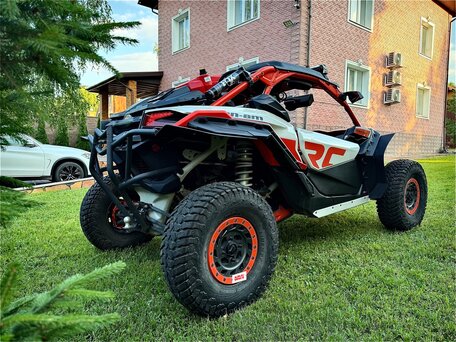 2020 BRP Can-Am Maverick X RC Turbo RR, красный, 3400000 рублей, вид 5