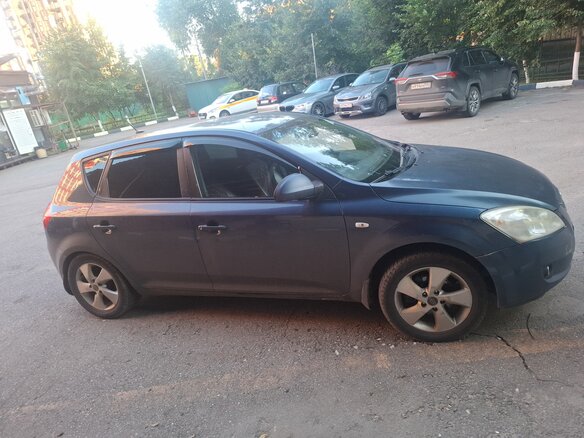 2008 Kia Ceed I, синий, 250000 рублей - вид 2