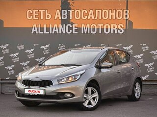 2012 Kia Ceed II, серебристый, 925000 рублей, вид 3