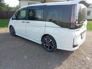 2016 Honda Stepwgn V, белый, 1970000 рублей, вид 5