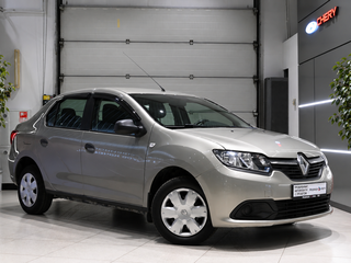 2017 Renault Logan II, бежевый, 745000 рублей, вид 1