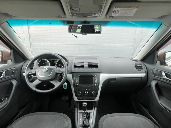2013 Skoda Yeti I, оранжевый, 840000 рублей - вид 13