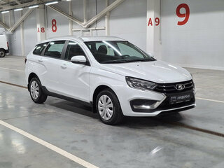 2024 Lada (ВАЗ) Vesta SW I Рестайлинг (NG), белый, 1545000 рублей, вид 3