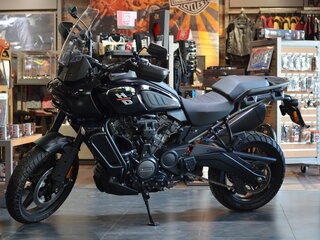 2021 Harley-Davidson Pan America, чёрный, 1390000 рублей, вид 1