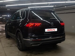 2021 Volkswagen Tiguan II Рестайлинг, чёрный, 2600000 рублей, вид 5