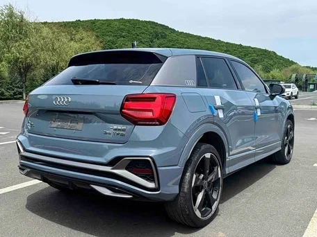 2023 Audi Q2 L 35 TFSI I Рестайлинг, серый, 2080000 рублей, вид 4