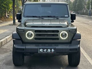 2025 212 T01, зелёный, 3860000 рублей, вид 2