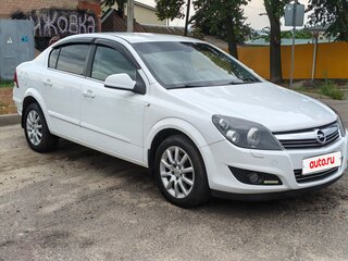 2012 Opel Astra H Рестайлинг, белый, 650000 рублей, вид 4