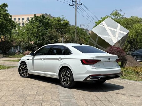 2022 Volkswagen Sagitar III Рестайлинг, белый, 1852000 рублей, вид 5