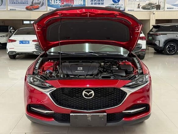 2023 Mazda CX-4 I Рестайлинг, красный, 1450000 рублей - вид 6