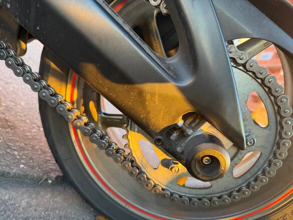2012 Yamaha FZ1, красный, 570000 рублей - вид 13