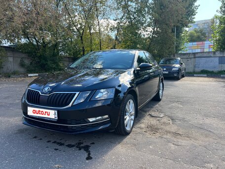 2017 Skoda Octavia III (A7) Рестайлинг, чёрный, 1750000 рублей, вид 2