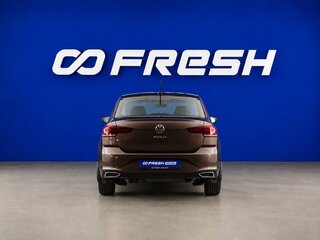 2021 Volkswagen Polo VI, коричневый, 1878444 рублей, вид 4