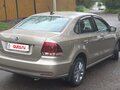 2020 Volkswagen Polo V Рестайлинг, коричневый, 920000 рублей - вид 3