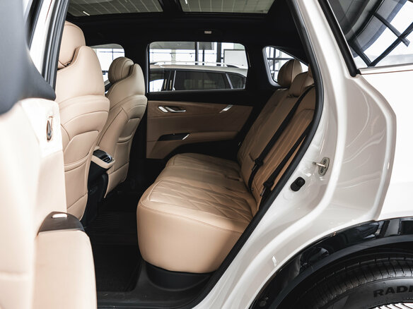 2025 Changan CS75 Plus IV, белый, 4189900 рублей - вид 30