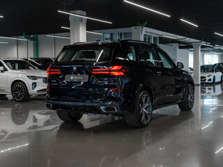 2026 BMW X5 Long 30Li IV (G05/G18) Рестайлинг, чёрный, 10550000 рублей, вид 4