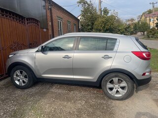 2013 Kia Sportage III, серебристый, 955000 рублей, вид 3