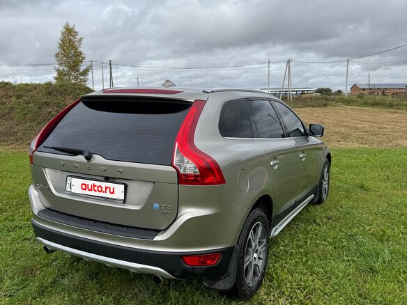 2012 Volvo XC60 I, бежевый, 1200000 рублей - вид 2