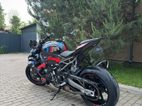 2025 BMW M 1000 R, чёрный, 2600000 рублей, вид 5