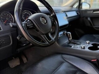 2011 Volkswagen Touareg II, чёрный, 2500000 рублей, вид 5