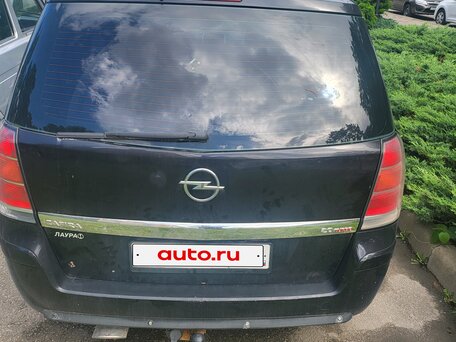 2005 Opel Zafira B, чёрный, 360000 рублей, вид 3