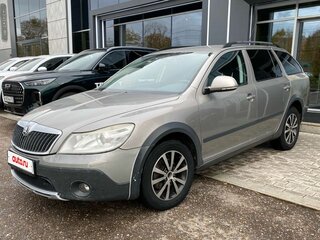 2009 Skoda Octavia Scout II (A5) Рестайлинг, серый, 790000 рублей, вид 1