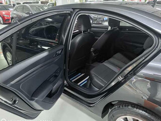 2022 Volkswagen Bora IV, серый, 1205999 рублей, вид 5