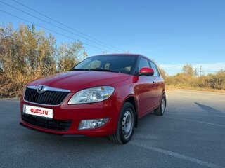 2013 Skoda Fabia II Рестайлинг, красный, 715000 рублей, вид 2