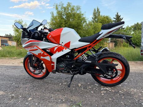 2023 KTM RC 125, оранжевый, 440000 рублей, вид 4