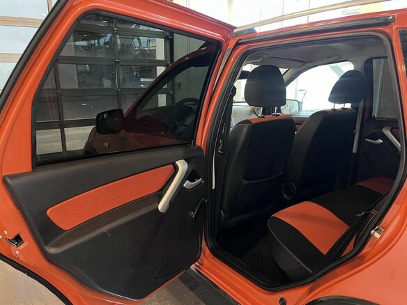 2018 Lada (ВАЗ) Kalina Cross II, оранжевый - вид 23