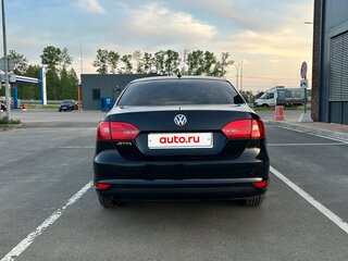 2013 Volkswagen Jetta VI, чёрный, 850000 рублей, вид 5