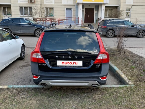 2011 Volvo XC70 II, чёрный, 1870000 рублей - вид 2